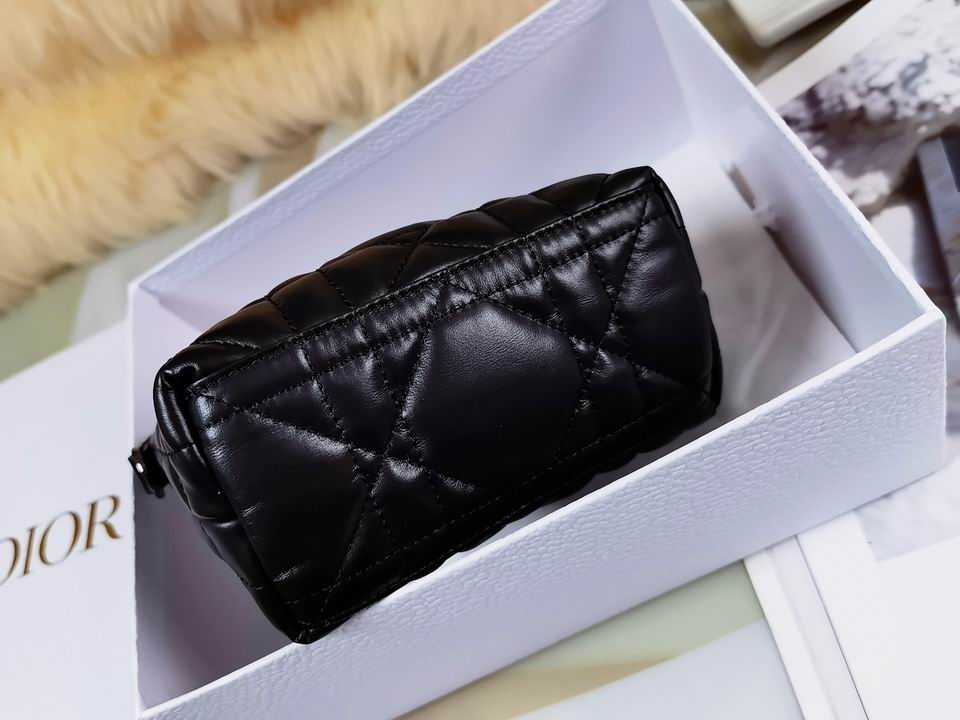 DiorTravel Nomad 15x10x8cm wo (4)