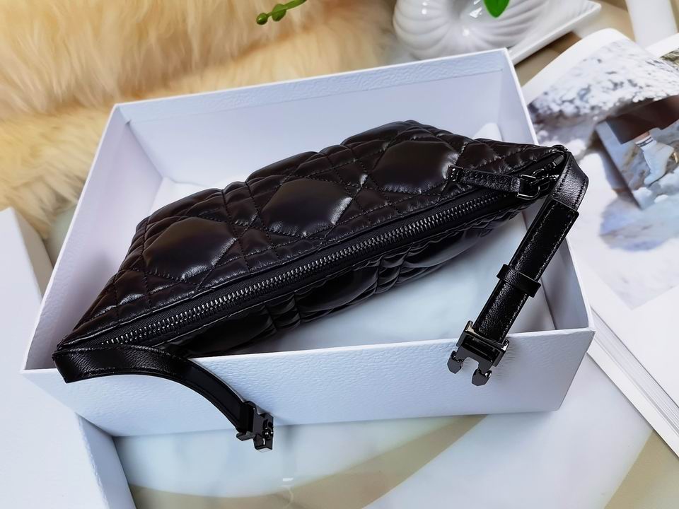 DiorTravel Nomad 22x13x9.5cm wo (6)