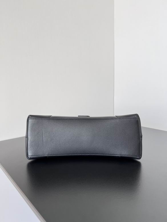 Downtown 30X11X18cm 061620 GY 2 (27)