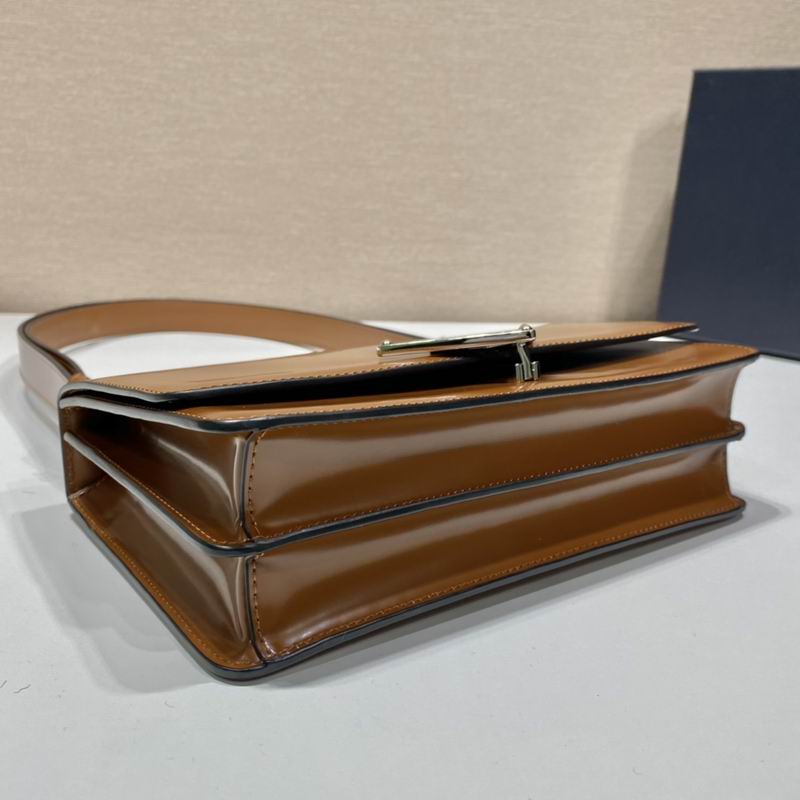 Embleme 1BD321 24x15x6cm ap 34 (14)