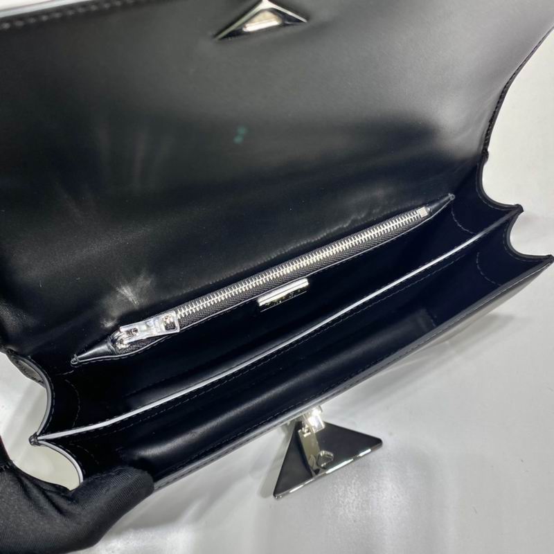 Embleme 1BD321 24x15x6cm ap 34 (6)