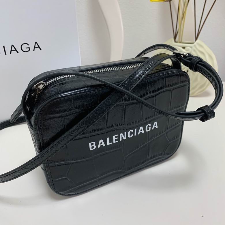 Everyday Camera Mini 20cm FY 4 (7)