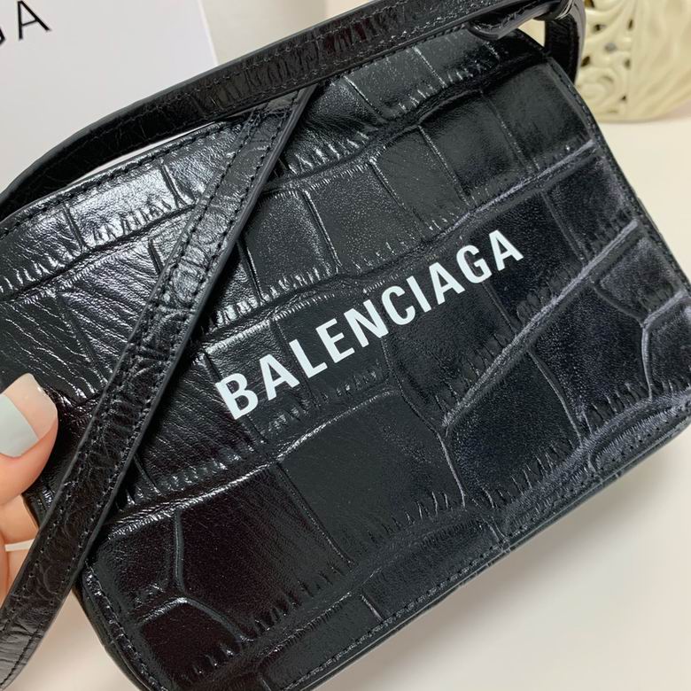 Everyday Camera Mini 20cm FY 4 (8)