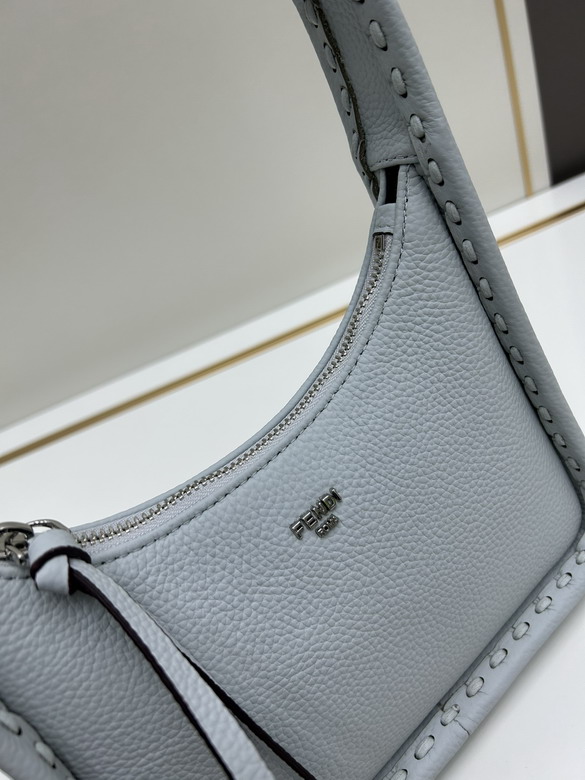 Fendi 21x28x7cm jj3_6