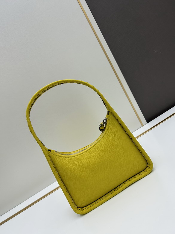 Fendi 21x28x7cm jj5_3