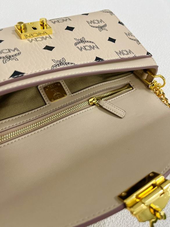 G02 25X14X5cm EY 4色 27