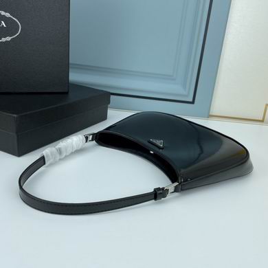 Hobo 499 26cm YW (11)