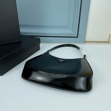 Hobo 499 26cm YW (14)