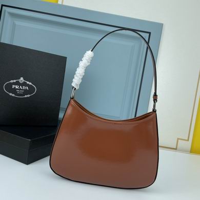 Hobo 499 26cm YW (18)