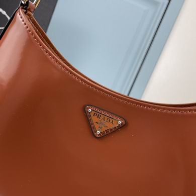 Hobo 499 26cm YW (20)