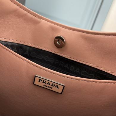 Hobo 499 26cm YW (32)