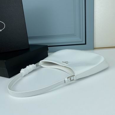 Hobo 499 26cm YW (35)