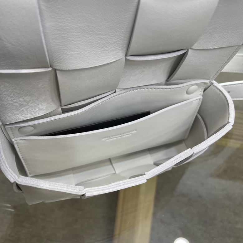 KF0015 17.5X9.5X5cm SL 11 (8)