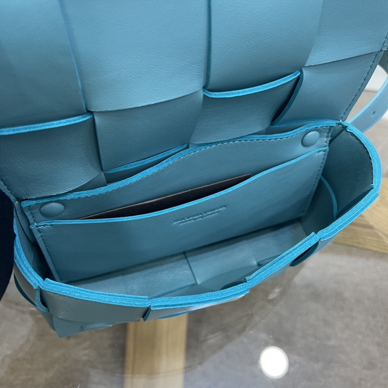 KF0015 17.5X9.5X5cm SL 13 (8)