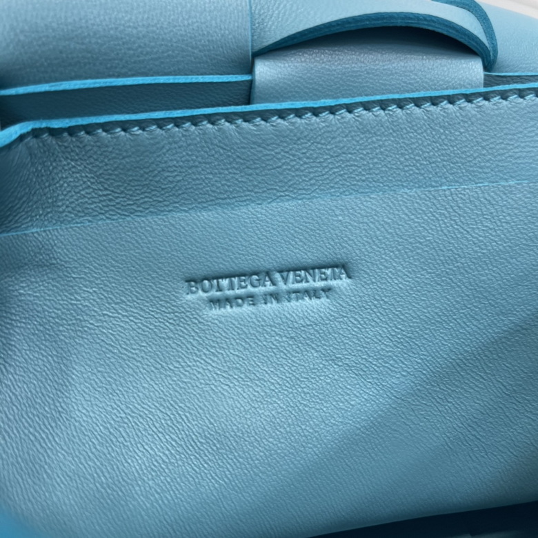 KF0015 17.5X9.5X5cm SL 13 (9)