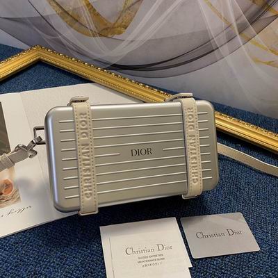 KIM JONES 925 20X11X6cm CN (20)