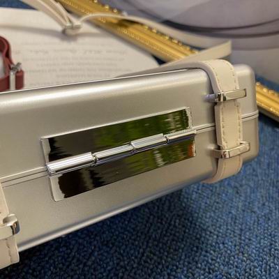 KIM JONES 925 20X11X6cm CN (27)