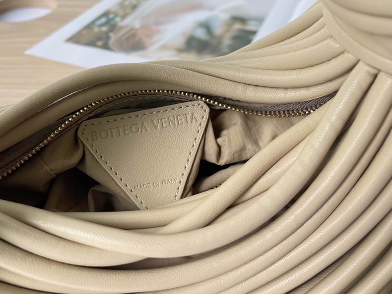 Knot 25x12x10 cm dl (27)