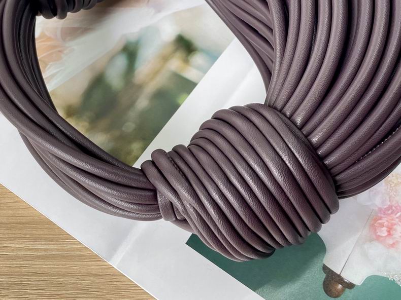 Knot 25x12x10 cm dl (5)