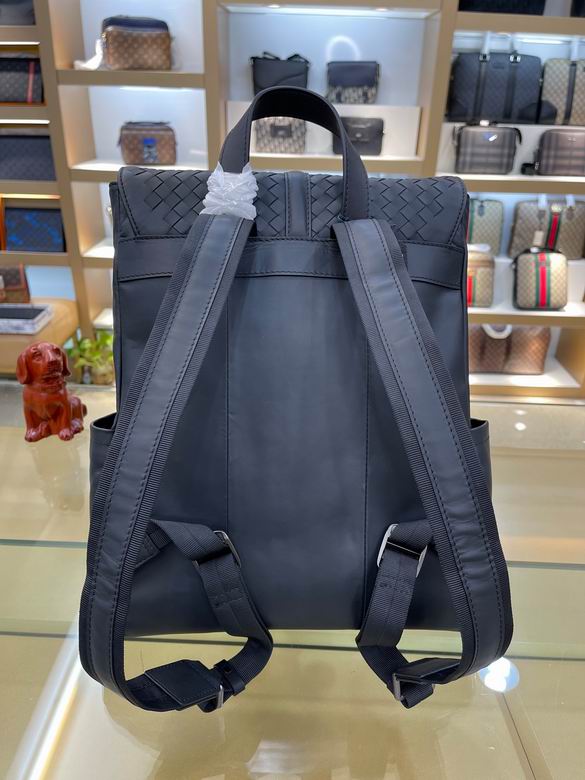 L0105 36X31X11cm WP (2)