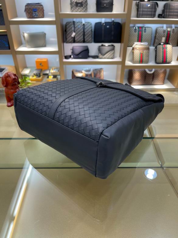 L0105 36X31X11cm WP (4)