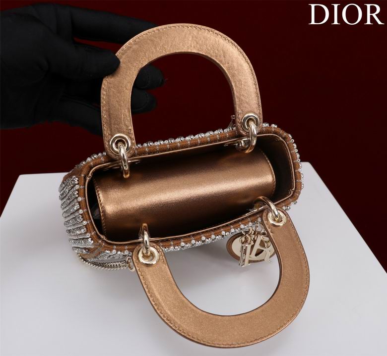 Lady M050511 17X15X7cm BG 2色 14