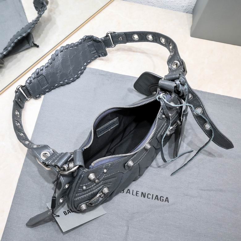 Le Cagole 26X12X6cm 032205 GY 8 (8)