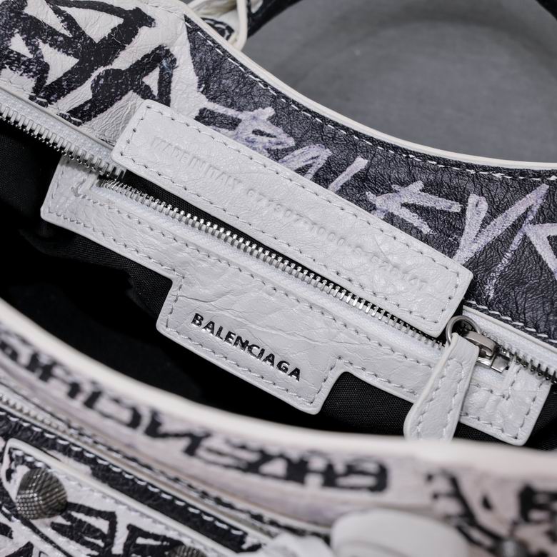 Le Cagole 26X13X8cm 032208 GY 2colour (4)