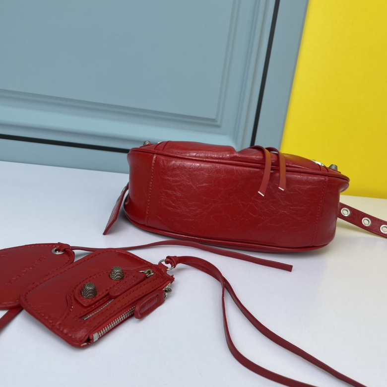 Le Cagole 26X13X9cm 072704 YW 1 (5)