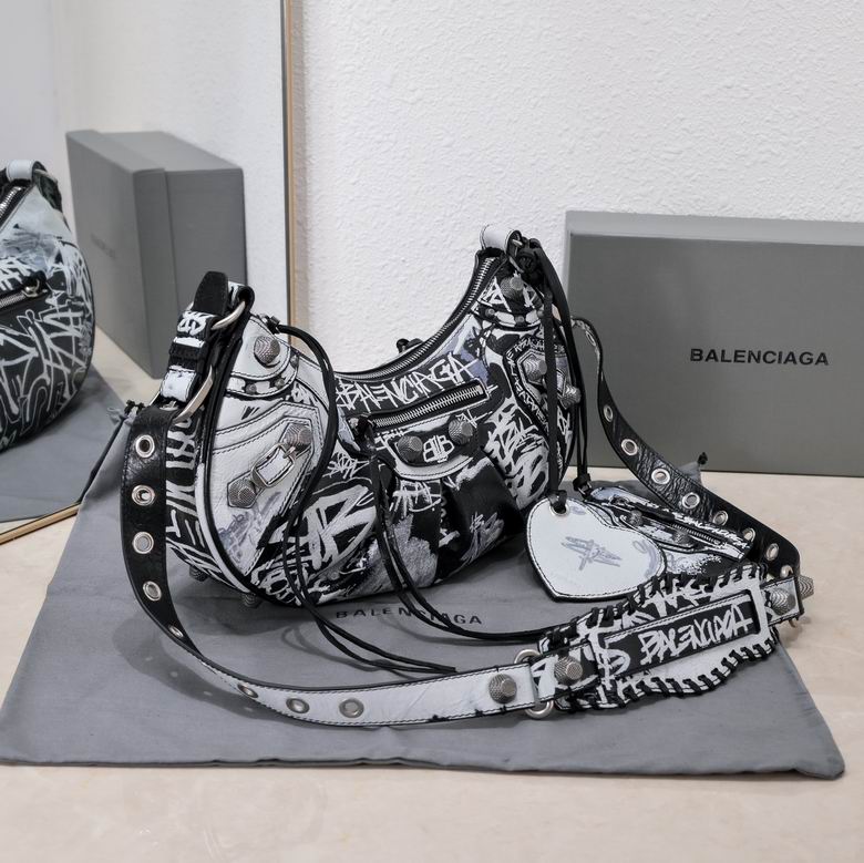 Le Cagole 33X18X8cm 032206 GY 2colour (2)