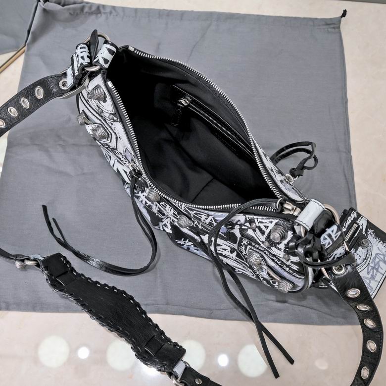 Le Cagole 33X18X8cm 032206 GY 2colour (7)