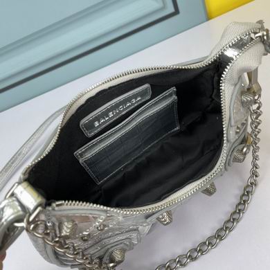 Le Cagole 669588 22X12X5cm YW (15)