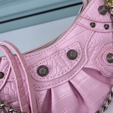 Le Cagole 669588 22X12X5cm YW (3)