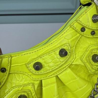 Le Cagole 669588 22X12X5cm YW (35)