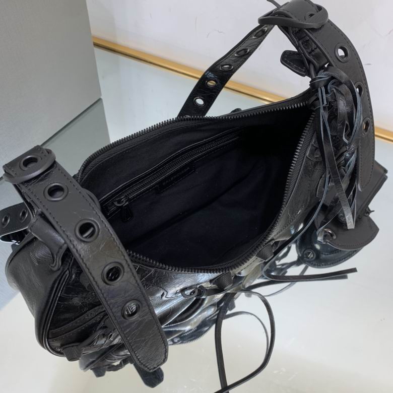 Le Cagole 671307 33X16X8.4cm GY 1 (6)