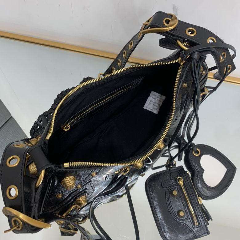 Le Cagole 671307 33X16X8.4cm GY 3 (7)