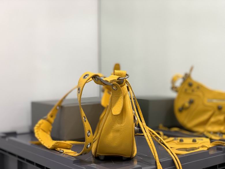 Le Cagole 671307 33X16X8.4cm GY 5 (2)