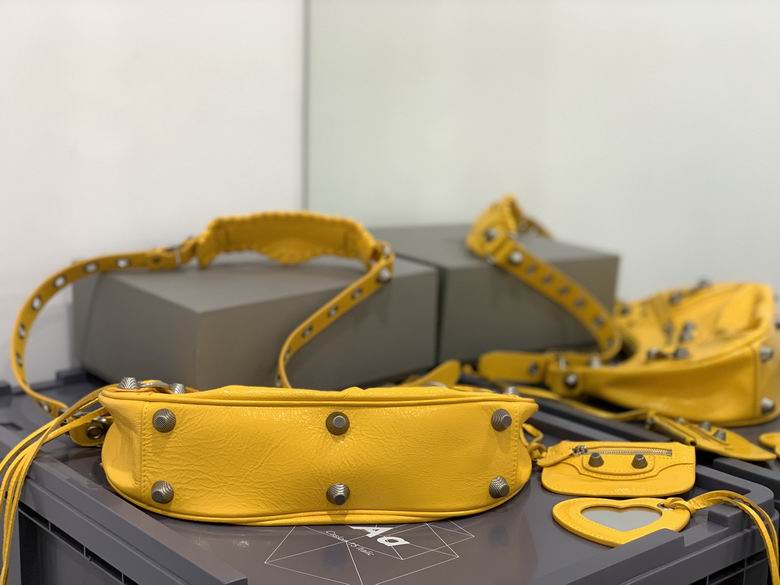 Le Cagole 671307 33X16X8.4cm GY 5 (4)