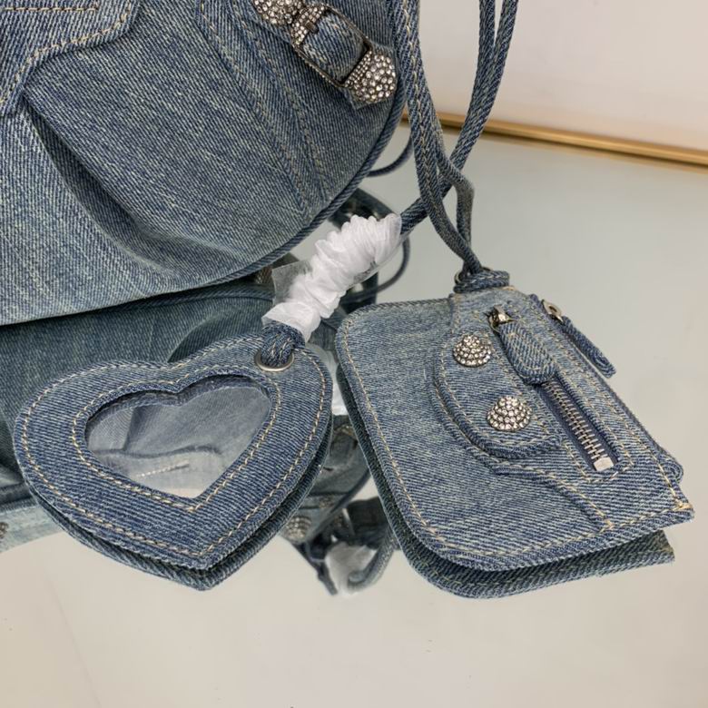 Le Cagole 671307 33X16X8.4cm GY 9 (7)