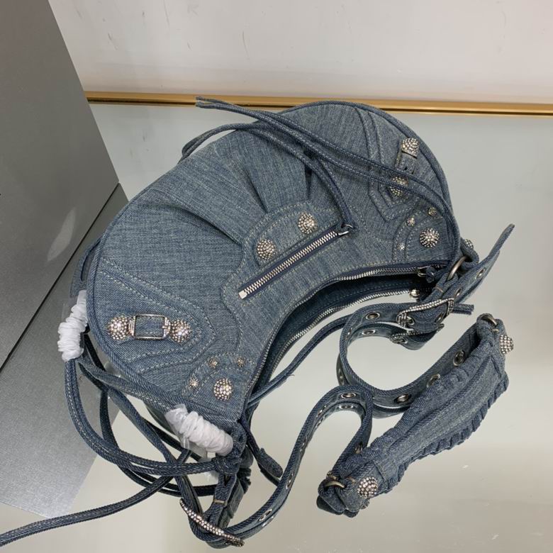 Le Cagole 671307 33X16X8.4cm GY 9 (8)