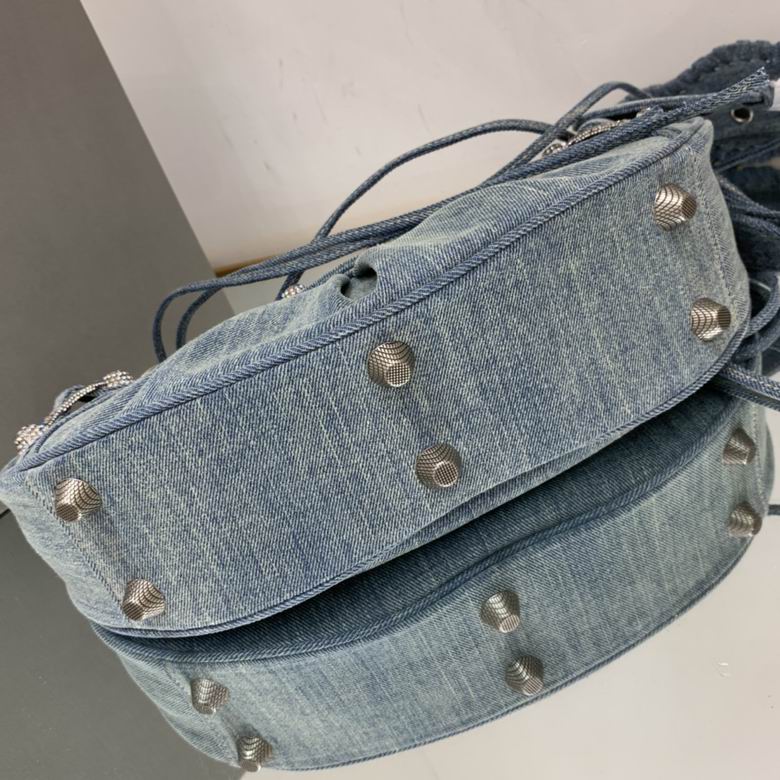 Le Cagole 671307 33X16X8.4cm GY 9 (9)