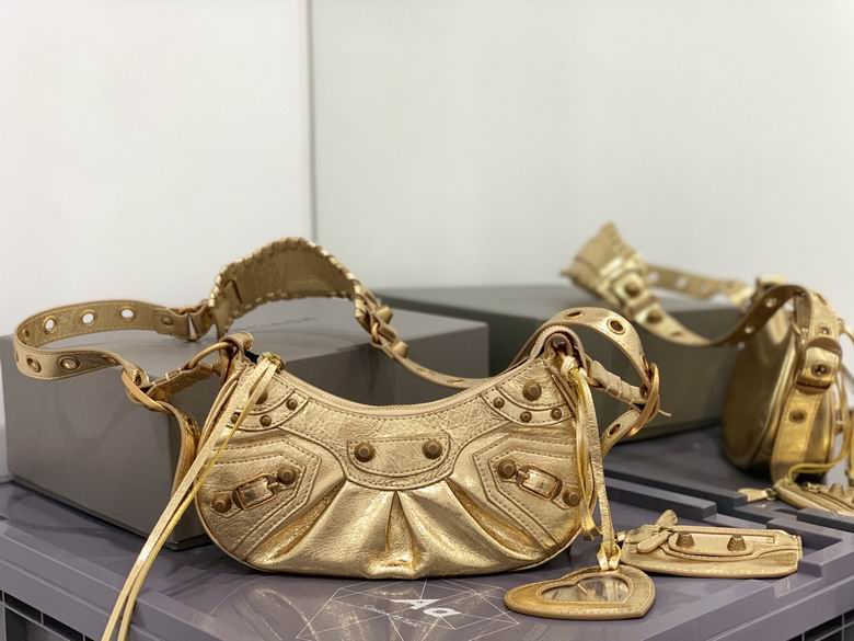 Le Cagole 671409 25X16X6.5cm GY 10 (1)