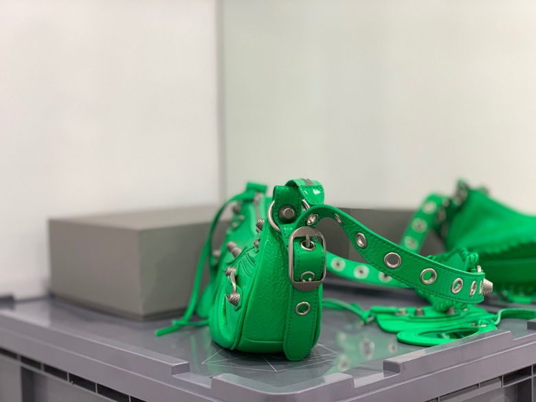 Le Cagole 671409 25X16X6.5cm GY 4 (2)