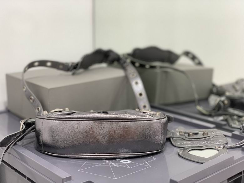 Le Cagole 671409 25X16X6.5cm GY 8 (3)