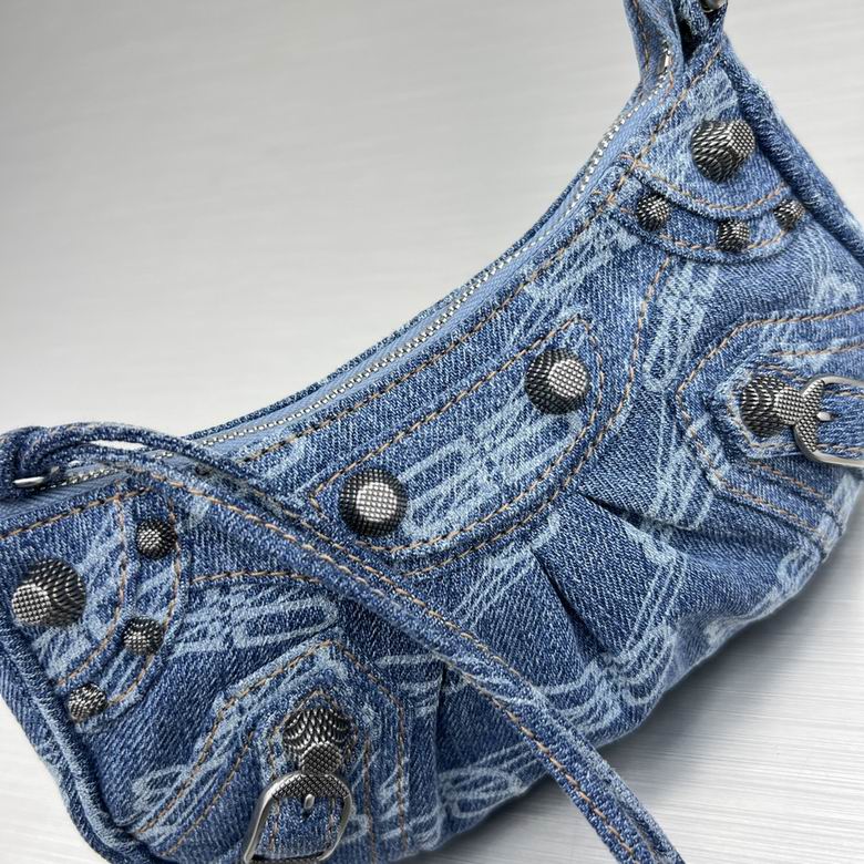 Le Cagole 92718 20.8X13X4.3cm GY (4)