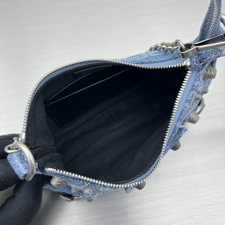 Le Cagole 92718 20.8X13X4.3cm GY (8)