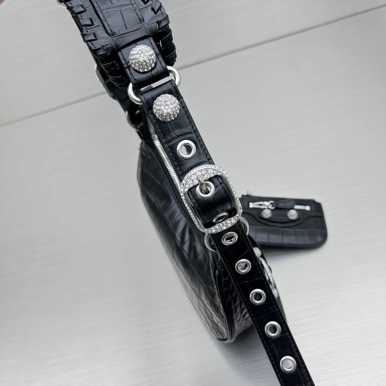 Le Cagole 92718 26X16X9.9cm GY 11 (5)