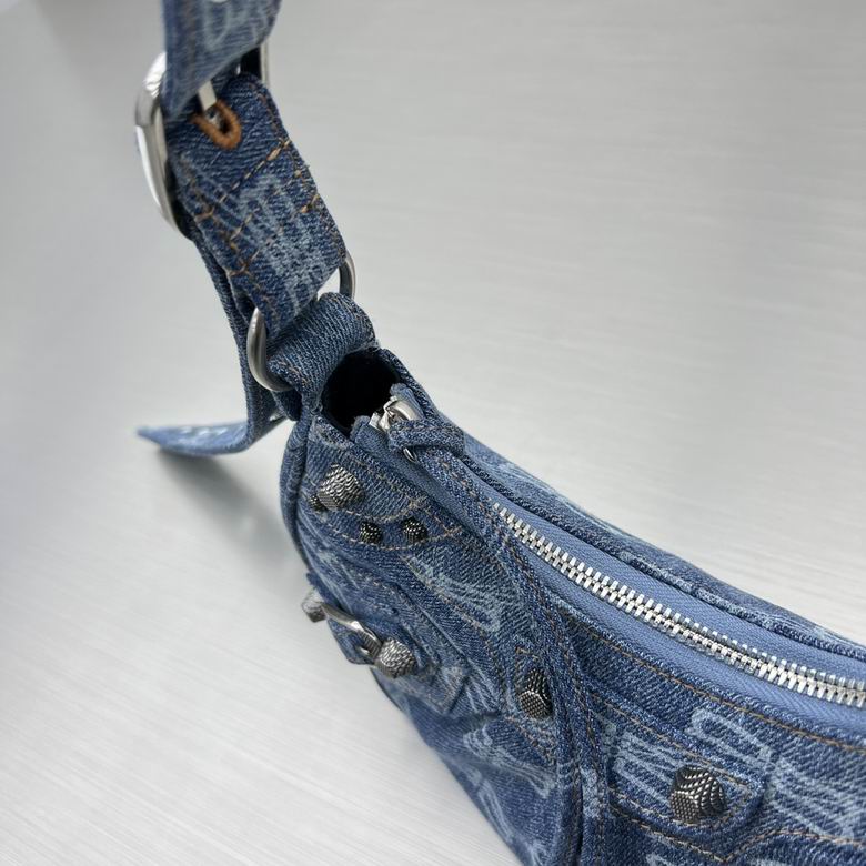 Le Cagole 92718 26X16X9.9cm GY 6 (9)