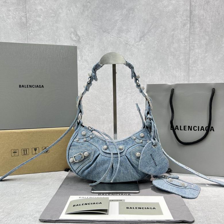 Le Cagole 92718 26X16X9.9cm GY 7 (1)