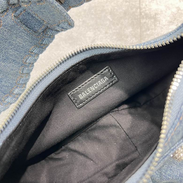 Le Cagole 92718 26X16X9.9cm GY 7 (7)